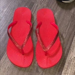 Red flip flops— bundle to save